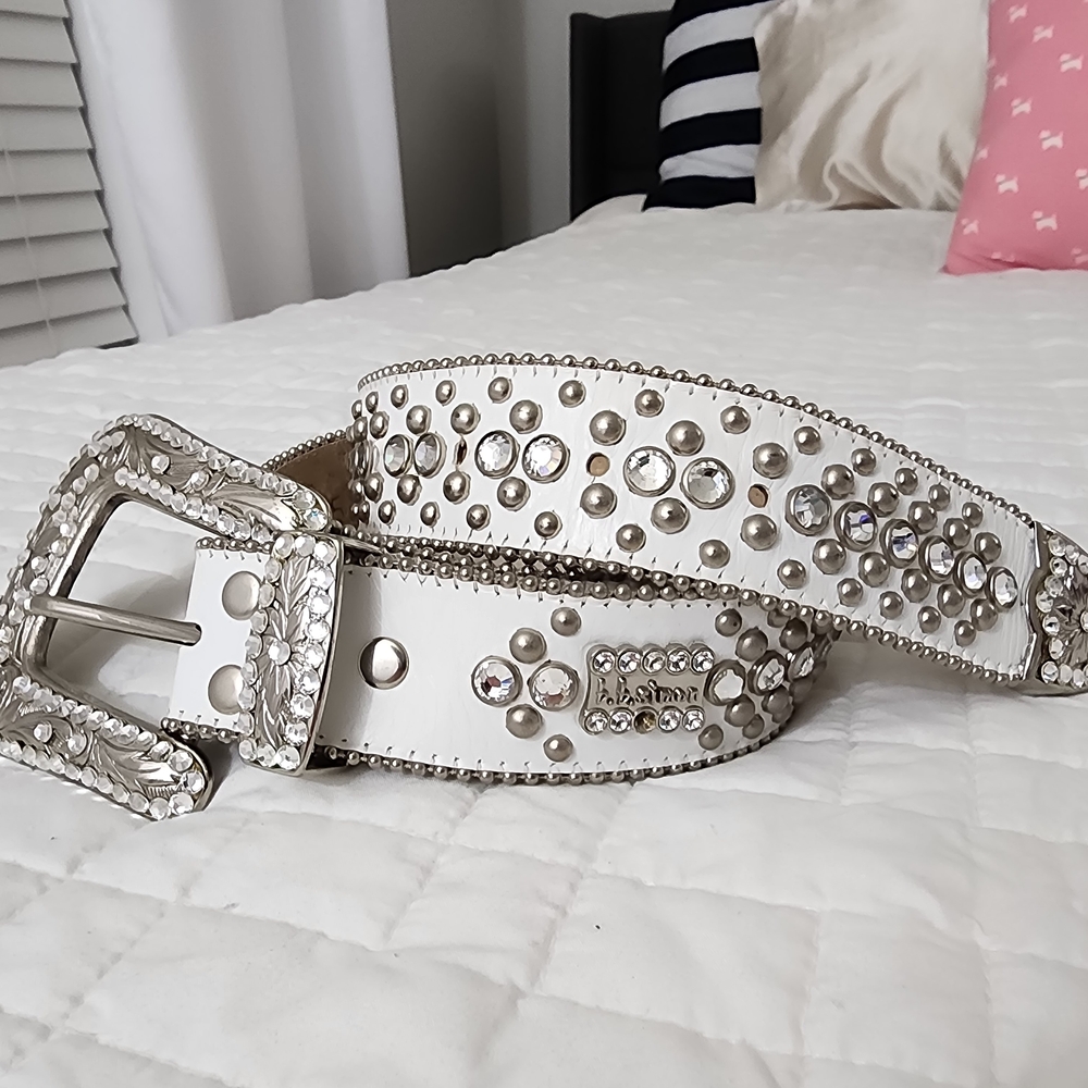B.B. Simon White and Silver Studded Belt - Picture 2 of 7